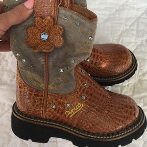 Girls Ariat Boots